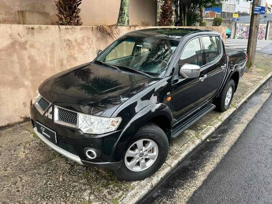 MITSUBISHI L200 TRITON 3.2 HPE 4X4 CD 16V TURBO INTERCOOLER DIESEL 4P AUTOMÁTICO